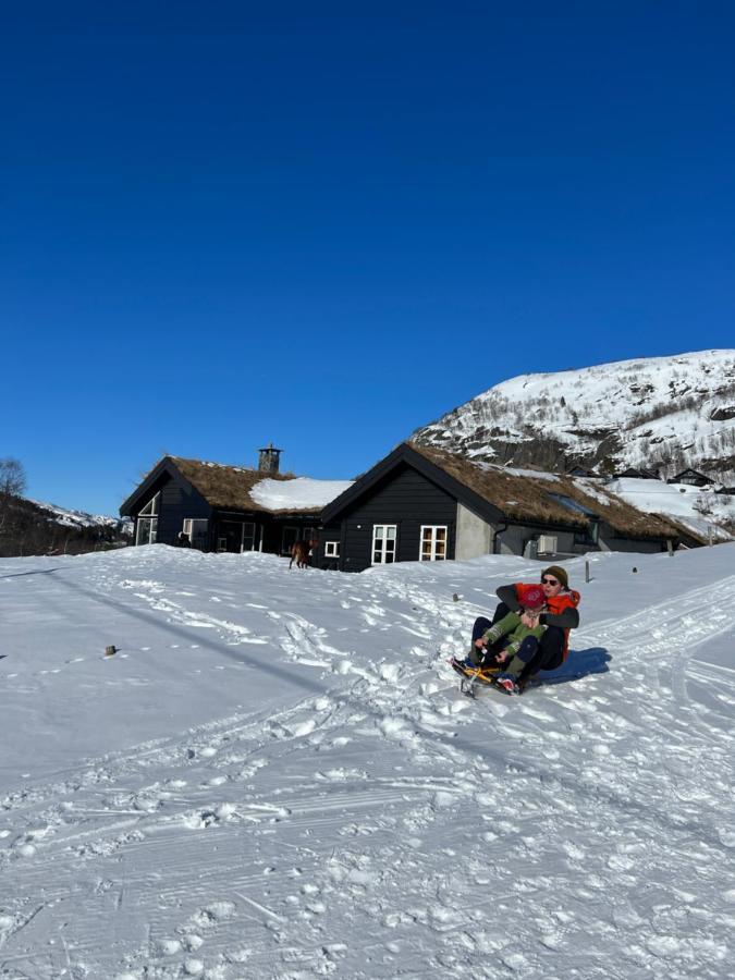 Flott Leilighet Pa Haugen I Sirdal Tjorhom Buitenkant foto
